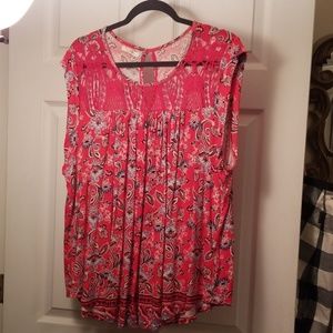 Maurices top